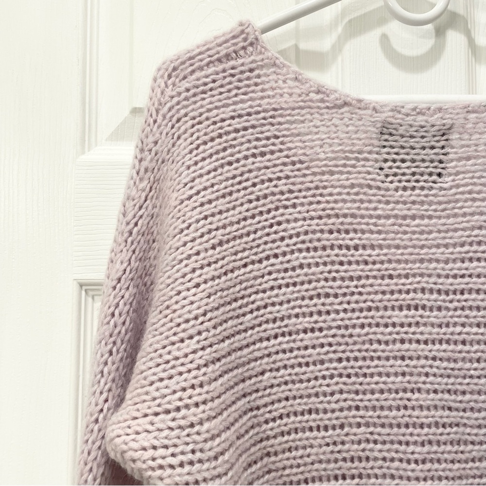 American Eagle Outfitters V Neck Sweater - Picture 6 of 10
